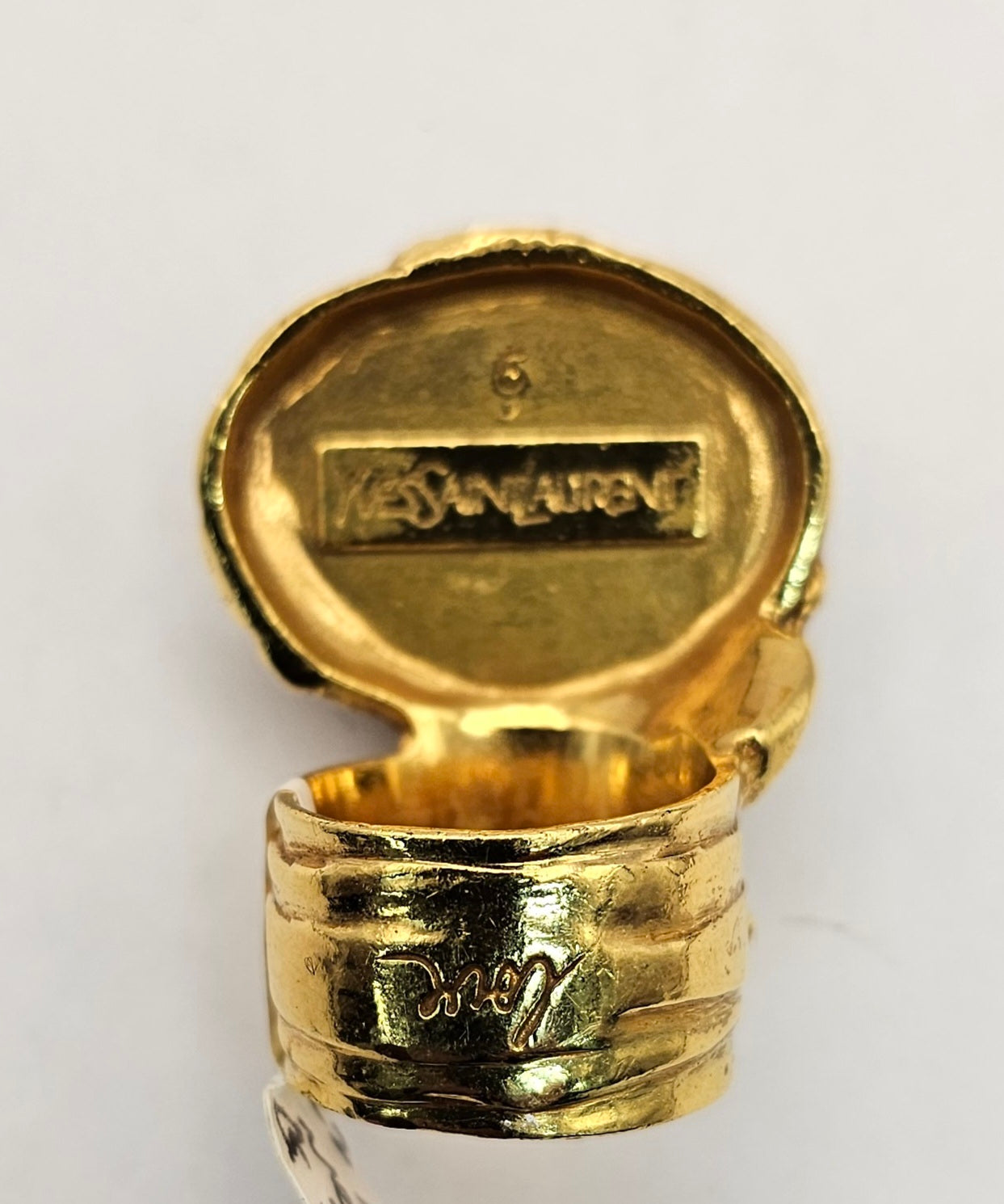 Yves Saint Laurent Ring