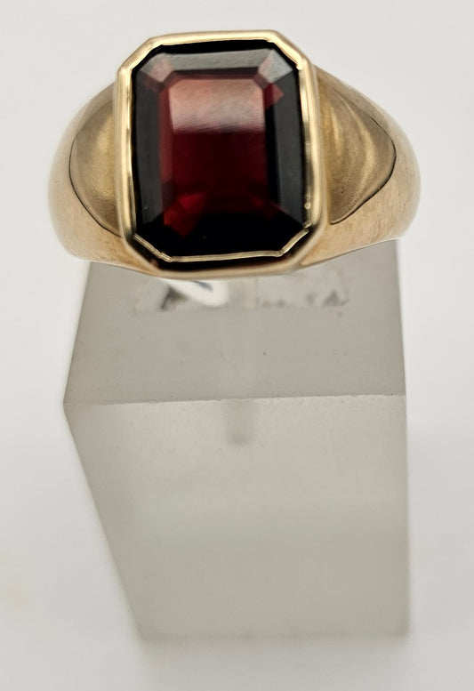 Men's  Red Garnet Ring