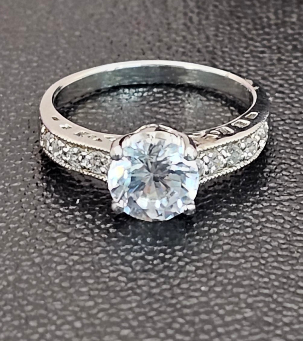 Silver cubic zirconia ring