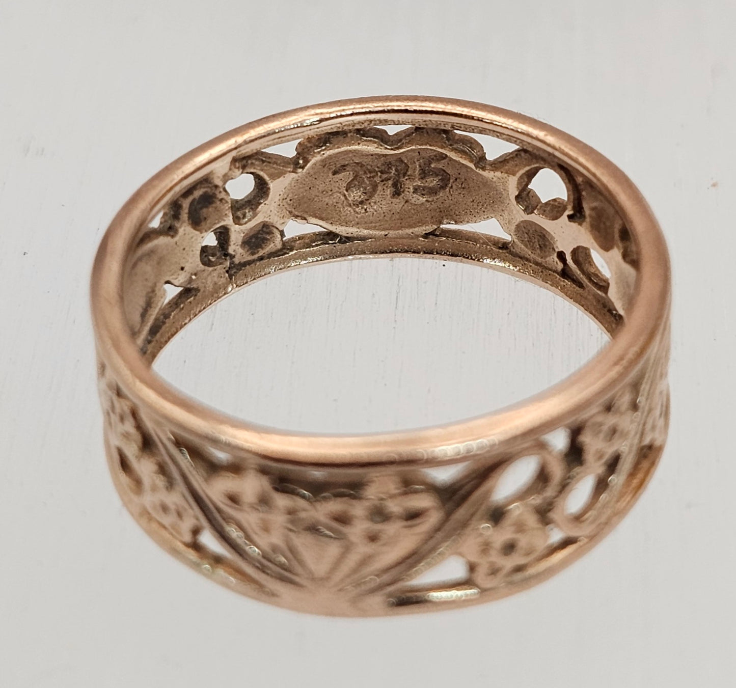 Rose gold vintage ring