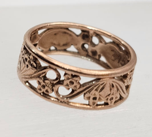 Rose gold vintage ring