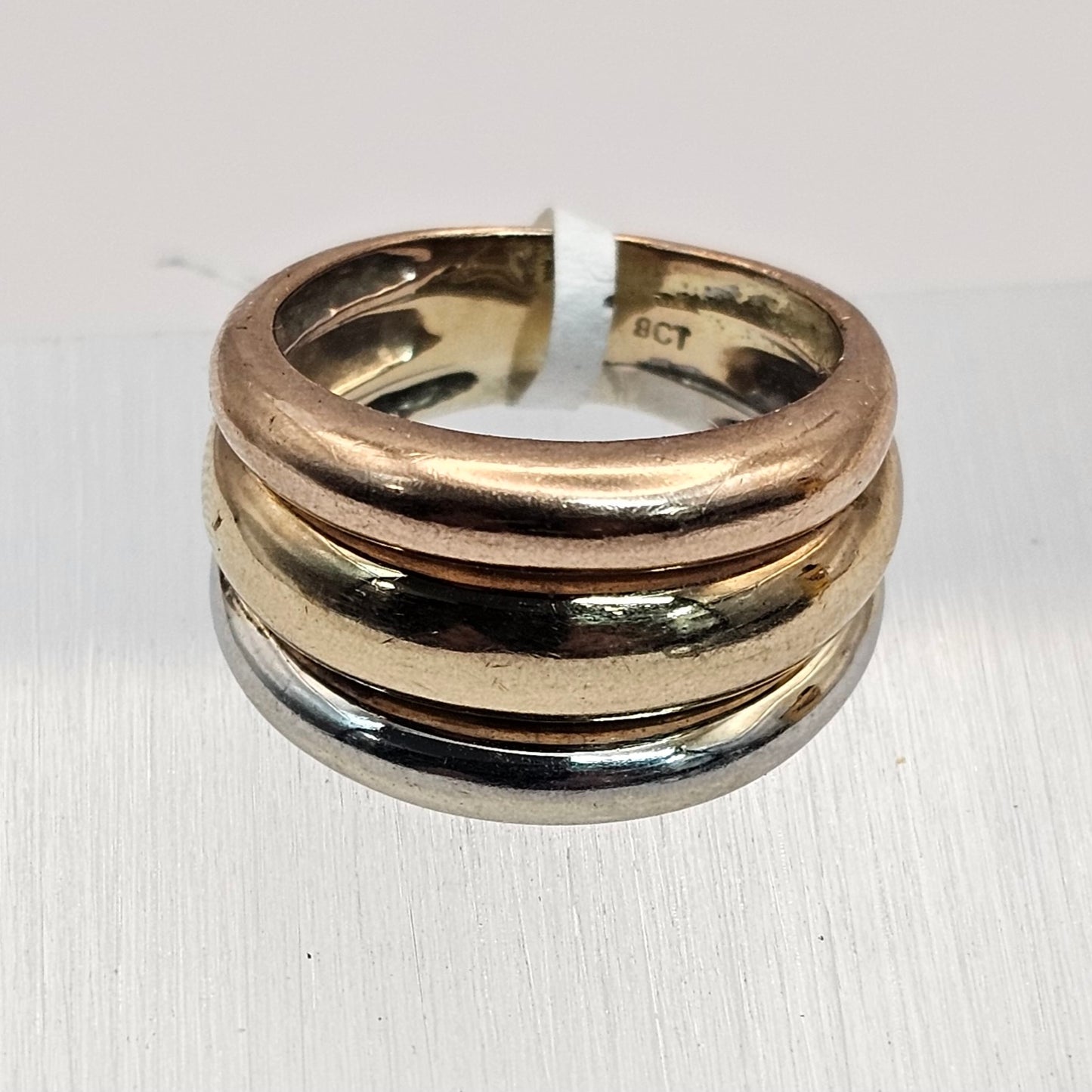 8ct tri-color gold ring