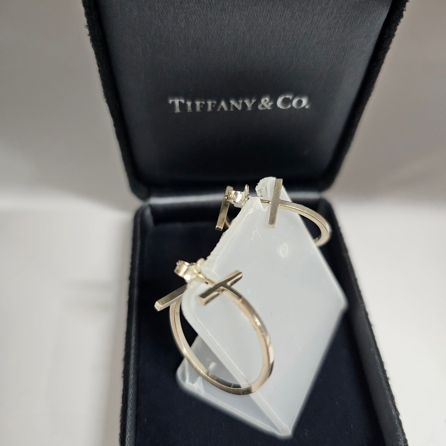 Tiffany &co T wire hoop earrings medium retired