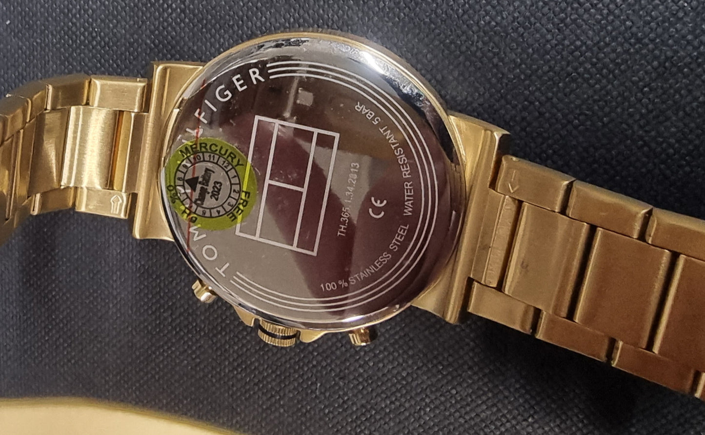 Tommy hilfiger mens watch