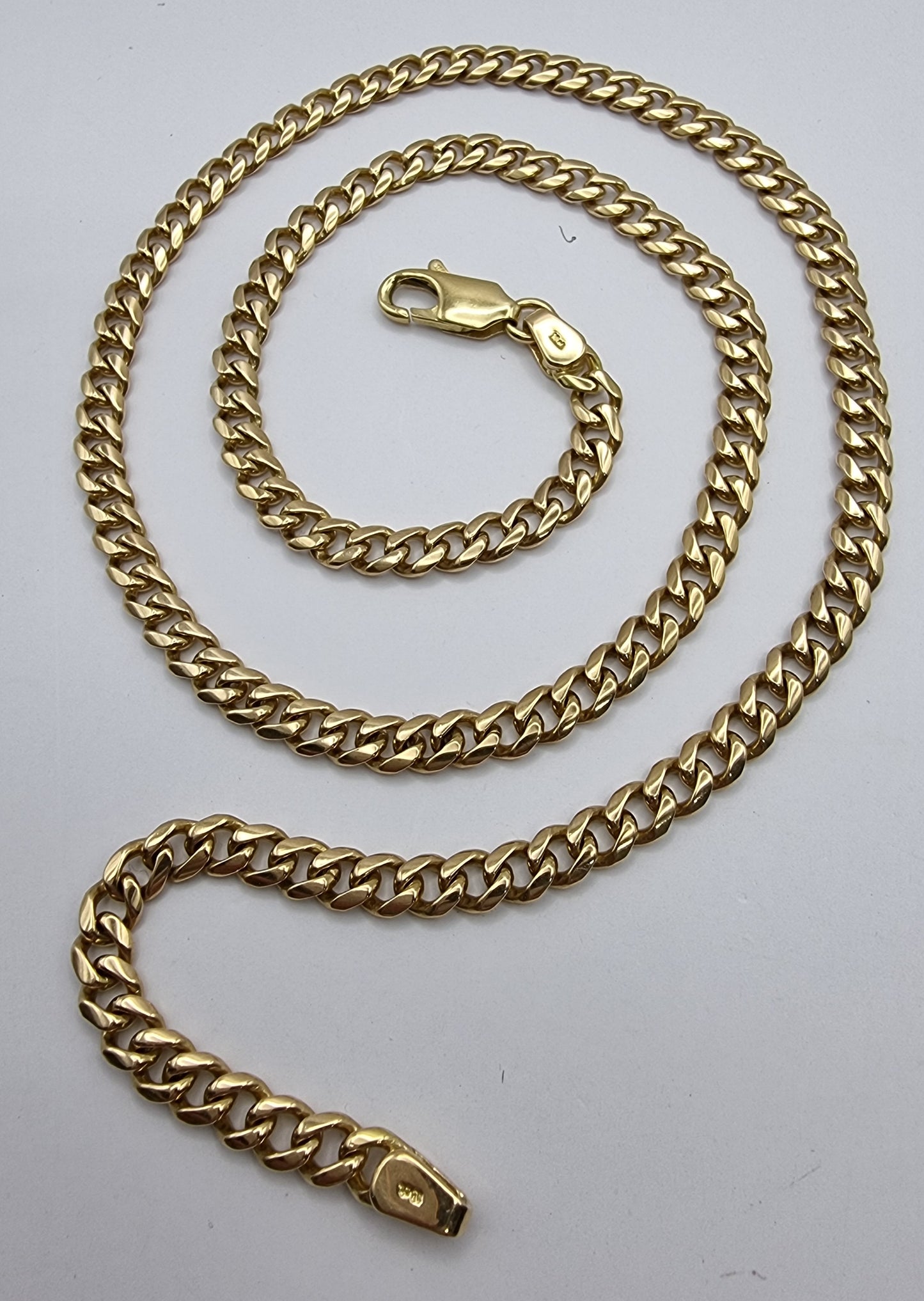 18Ct yellow gold Cuban Curb Link Solid Chain