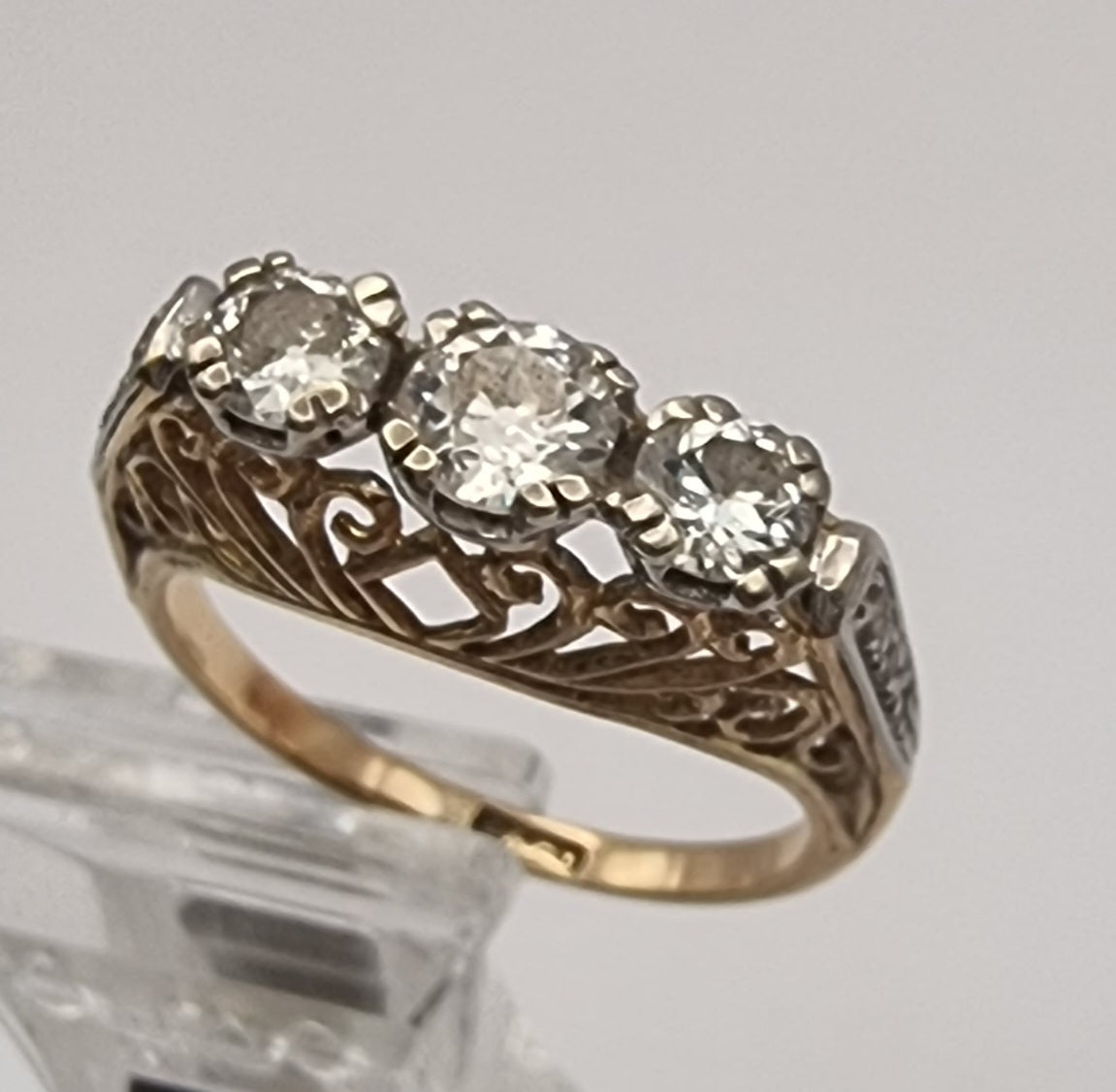 Antique old cut diamond ring