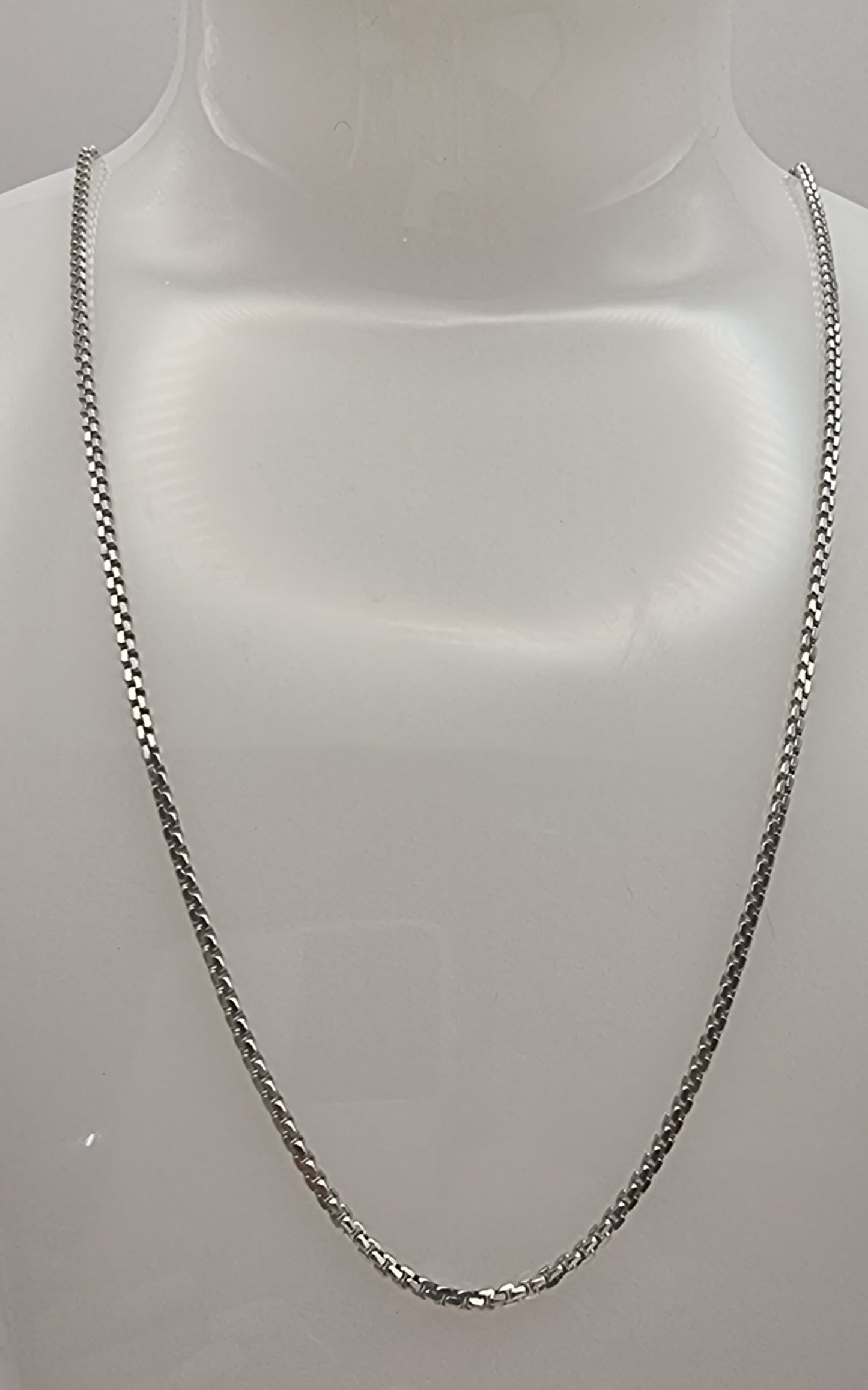 18ct white gold chain