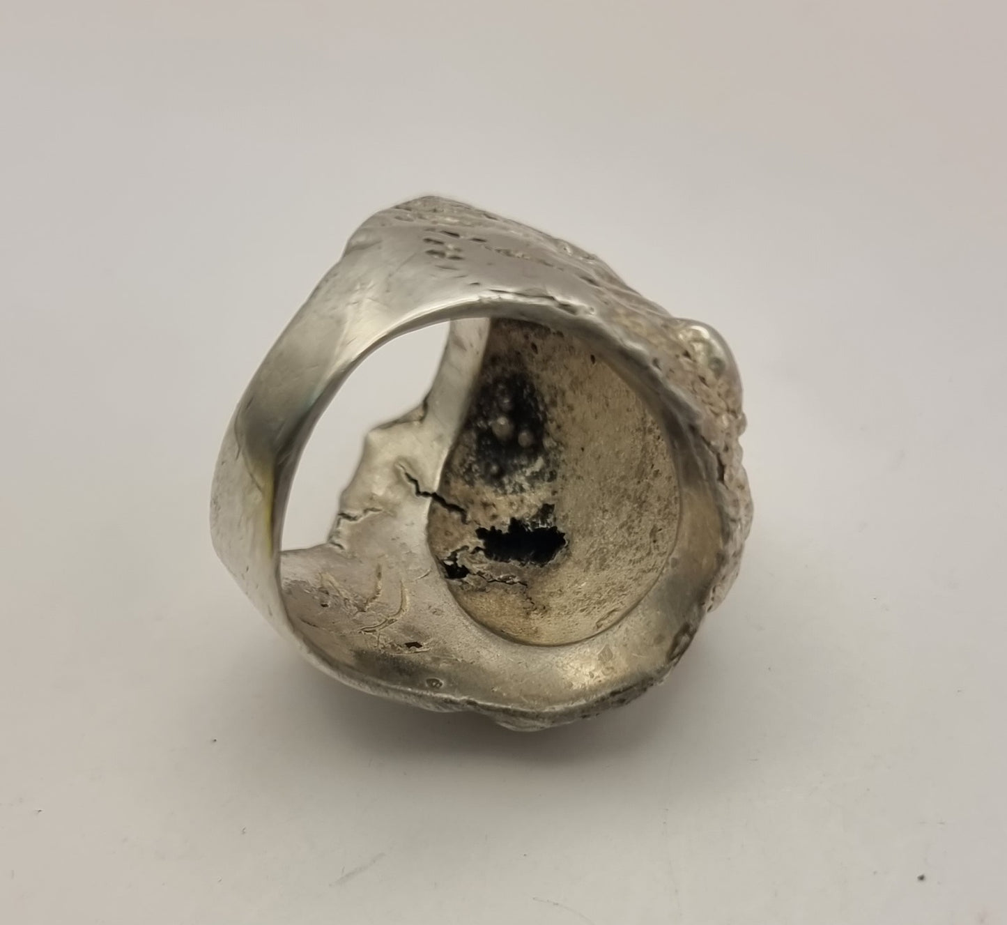 Solid silver lion head  ring