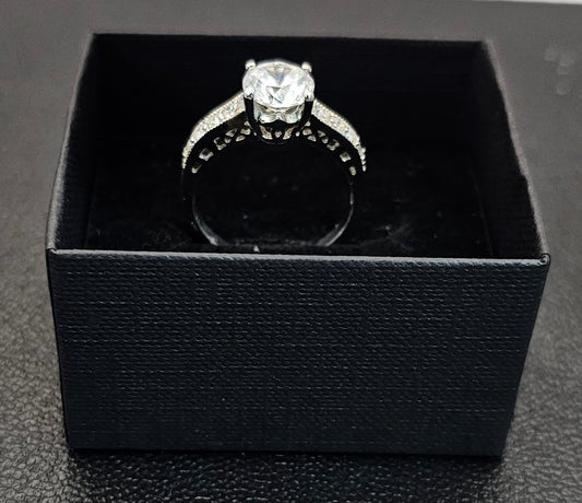 Silver cubic zirconia ring