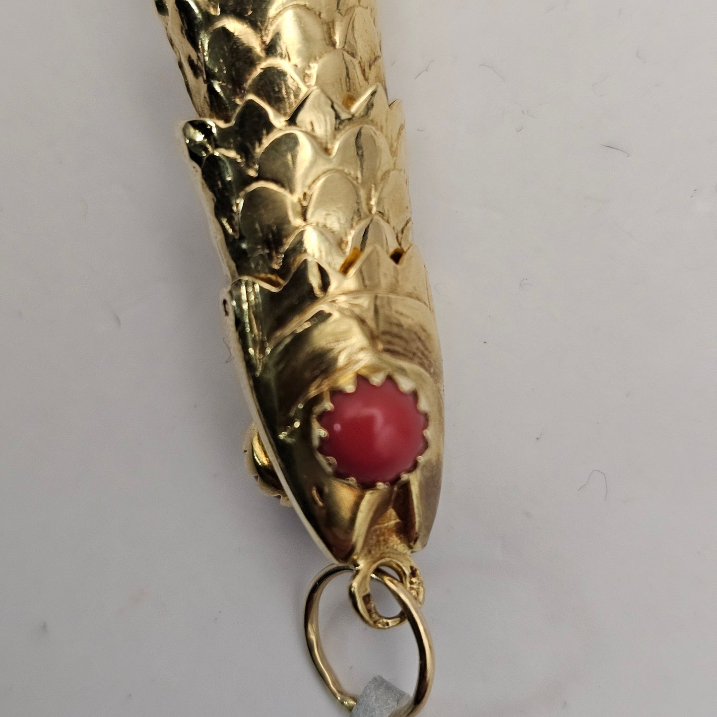 Vintage 18ct yellow gold fish pendent