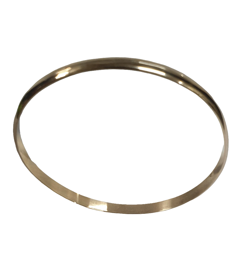 New Solid 9ct  yellow gold bangle