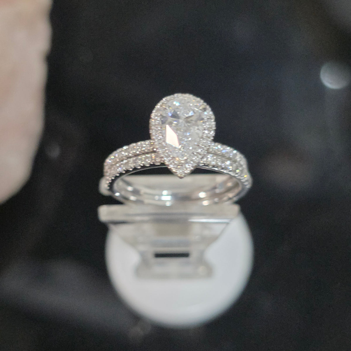 Pear ring shape lab grown diamond 1.01 carat