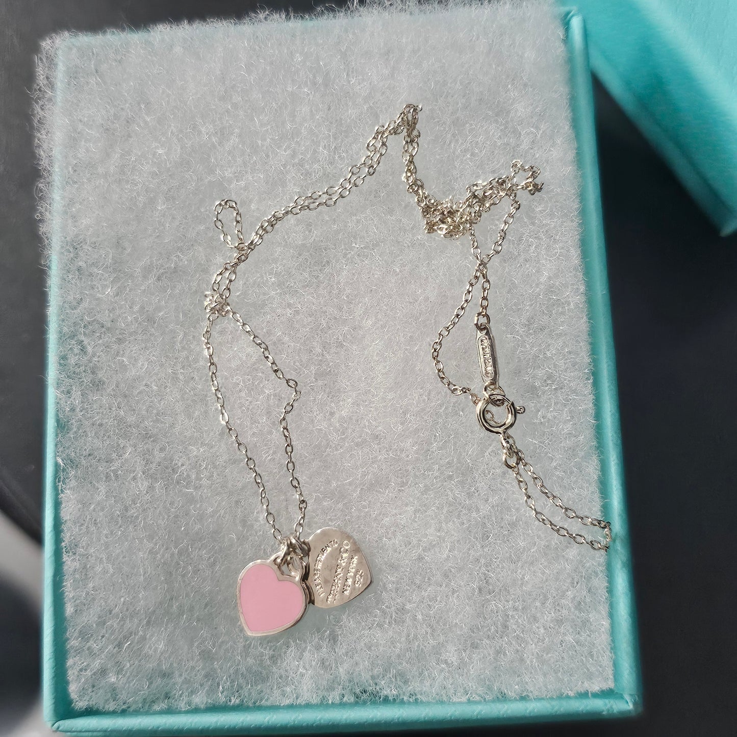 Tiffany&Co double heart pendant