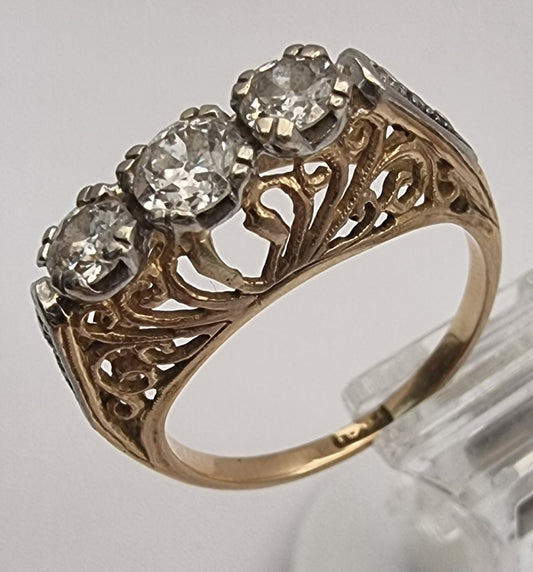 Antique old cut diamond ring